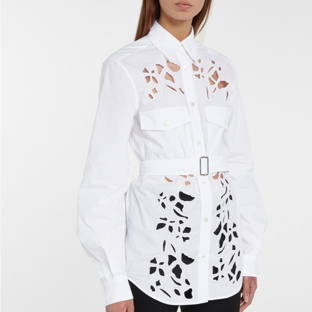 JW Anderson - Belted cutout cotton poplin shirt, NWT. 10.